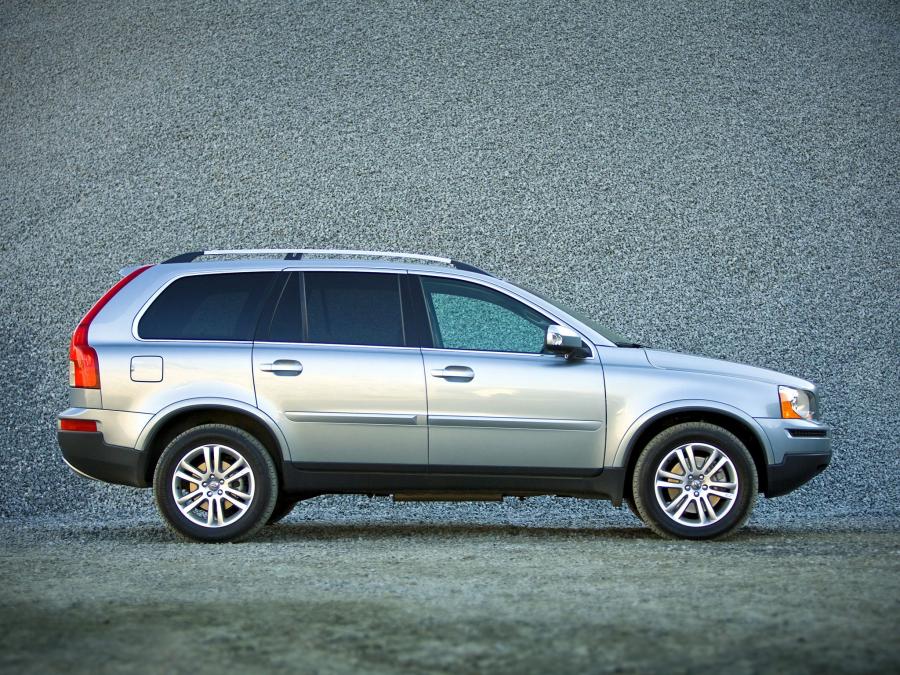  Volvo XC90 V8 2008 года  (фото 10 из 18)